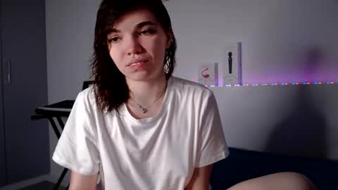 Snapshot of olivka_flower chatting on 12/06/24, 05:11 Angelina Lina online show from 12/06/24, 05:11