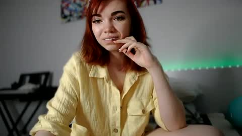 Snapshot of olivka_flower chatting on 02/07/25, 06:45 Angelina Lina online show from 02/07/25, 06:45