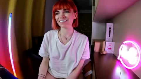 Angelina Lina online show from 04/21/26, 01:42