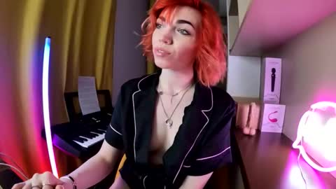 Snapshot of olivka_flower chatting on 04/25/26, 08:39 Angelina Lina online show from 04/25/26, 08:39