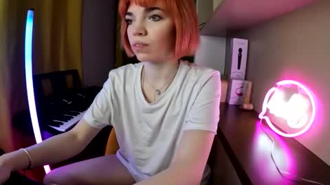 Snapshot of olivka_flower chatting on 05/09/26, 08:36 Angelina Lina online show from 05/09/26, 08:36