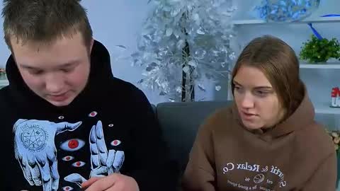 Olli and Stiw online show from 11/11/25, 08:47