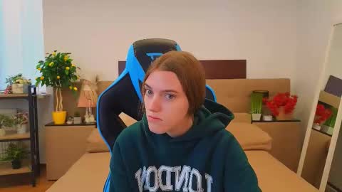 Olli and Stiw online show from 02/05/26, 09:14