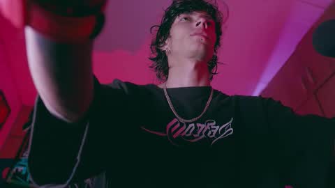     online show from 10/28/25, 12:14