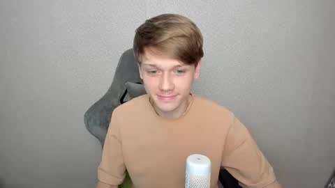 Oliver and Mira online show from 02/16/26, 01:51