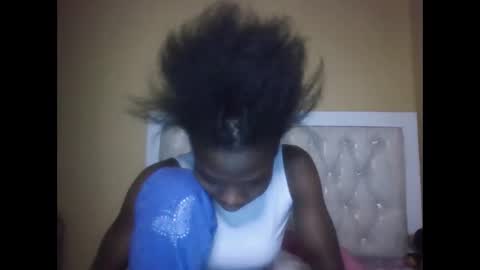 olwami4 online show from 12/15/25, 01:54