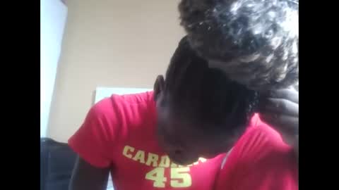 olwami4 online show from 04/05/26, 08:22