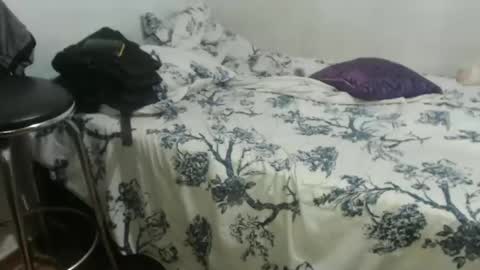 Snapshot of oly10022020 chatting on 01/08/25, 02:14 OlySantos online show from 01/08/25, 02:14