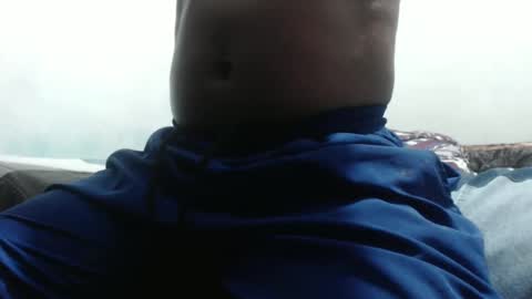 Snapshot of oly10022020 chatting on 02/03/25, 07:00 OlySantos online show from 02/03/25, 07:00