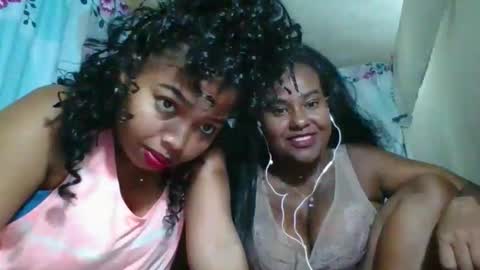 olyvienne90 online show from 12/20/25, 08:32