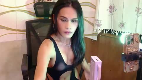 omecalicious451461 online show from 04/24/26, 06:10