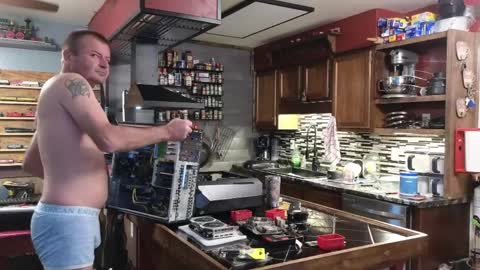 Norm online show from 04/05/26, 07:11