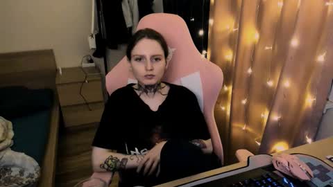 on_yxxx online show from 09/12/25, 08:31