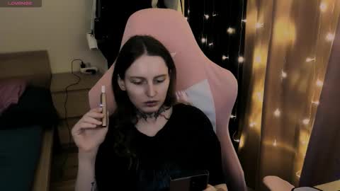 Snapshot of on_yxxx chatting on 11/03/25, 08:10 on_yxxx online show from 11/03/25, 08:10