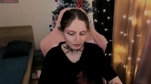 Snapshot of on_yxxx chatting on 12/05/25, 08:38 on_yxxx online show from 12/05/25, 08:38