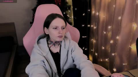 Snapshot of on_yxxx chatting on 02/21/26, 09:05 on_yxxx online show from 02/21/26, 09:05