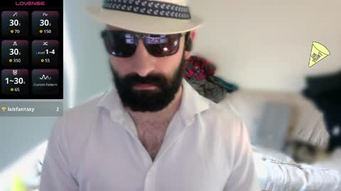 Snapshot of ona_nisme chatting on 05/12/26, 06:32 ona nisme online show from 05/12/26, 06:32