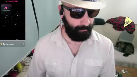 Snapshot of ona_nisme chatting on 06/19/26, 01:43 ona nisme online show from 06/19/26, 01:43
