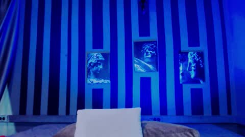 onaloon online show from 12/20/25, 03:24