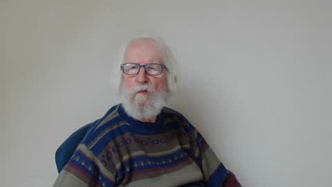 Snapshot of onanister chatting on 01/07/25, 01:46 Somewhere over the rainbow online show from 01/07/25, 01:46