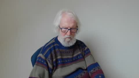 Snapshot of onanister chatting on 01/08/25, 01:20 Somewhere over the rainbow online show from 01/08/25, 01:20