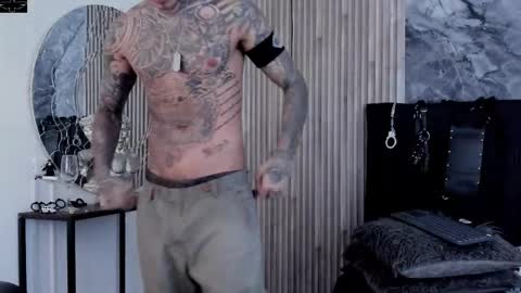     ... online show from 10/03/25, 07:44