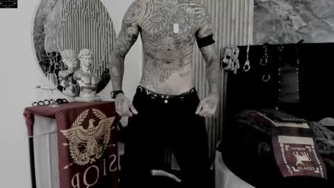     ... online show from 10/04/25, 07:23