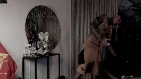     ... online show from 10/21/25, 07:58