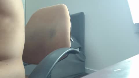 onebestlover online show from 02/19/25, 02:44