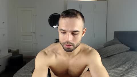 onebestlover online show from 10/25/25, 09:39