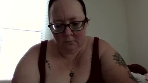 Pixie online show from 02/08/25, 04:25