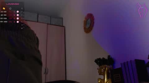  ONLINE   online show from 02/19/25, 04:34