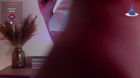  ONLINE   online show from 03/04/25, 04:49