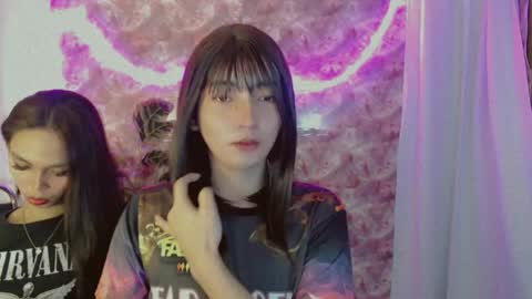 Snapshot of onelesslonelygirl69 chatting on 06/23/26, 05:11 KLIER online show from 06/23/26, 05:11