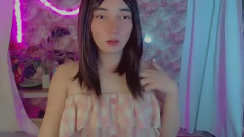 Snapshot of onelesslonelygirl69 chatting on 08/01/26, 06:56 KLIER online show from 08/01/26, 06:56