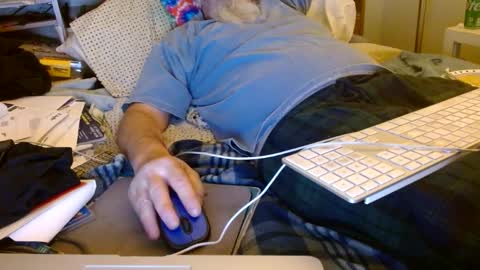 Snapshot of onemattu chatting on 12/09/24, 07:06 Mattu online show from 12/09/24, 07:06