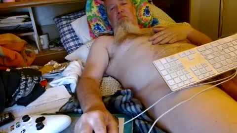 Snapshot of onemattu chatting on 02/25/25, 06:36 Mattu online show from 02/25/25, 06:36