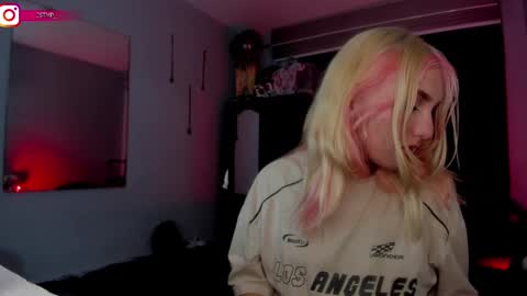 YIN MIGUEL online show from 02/21/25, 06:40