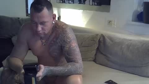 Snapshot of onepussycock chatting on 03/01/25, 09:40 .....mICha..... online show from 03/01/25, 09:40