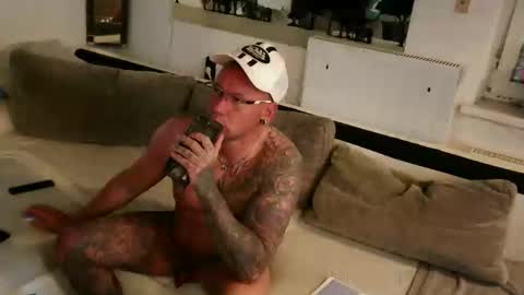 .....mICha..... online show from 04/10/26, 09:03