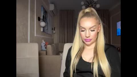 onesweet_baby online show from 02/03/25, 06:07