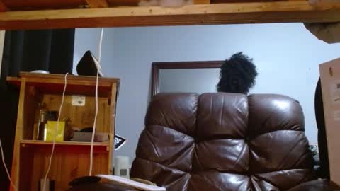 Snapshot of onewayallday chatting on 11/16/25, 04:40 onewaykenny online show from 11/16/25, 04:40