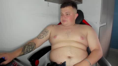 Andres INDEPENDENT MODEL online show from 05/01/26, 10:36