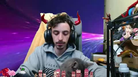 Snapshot of oni_hoshi chatting on 09/29/25, 06:35 Oni hoshi online show from 09/29/25, 06:35