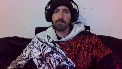 Snapshot of oniyoshiken chatting on 10/11/25, 05:22 oniyoshiken online show from 10/11/25, 05:22