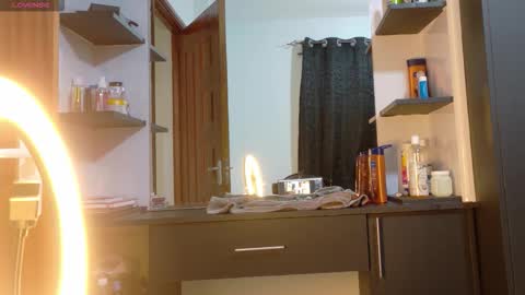 Bestie online show from 12/14/25, 07:25