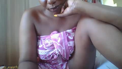 Ella online show from 12/13/24, 11:23