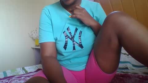 Ella online show from 12/24/24, 06:00