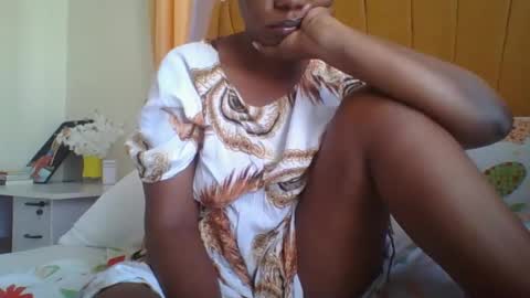 Ella online show from 01/16/25, 06:25