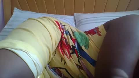 Ella online show from 01/28/25, 01:49